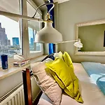 Apartment View Metro Wifi 1gb 80'tv Netflix Disney+ Hbo *
