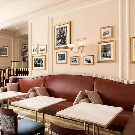 View Metro Wifi 1gb 80'tv Netflix Disney+ Hbo Apartment *