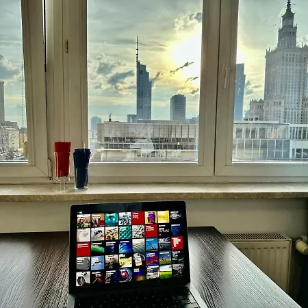 Apartment View Metro Wifi 1gb 80'tv Netflix Disney+ Hbo Warsaw