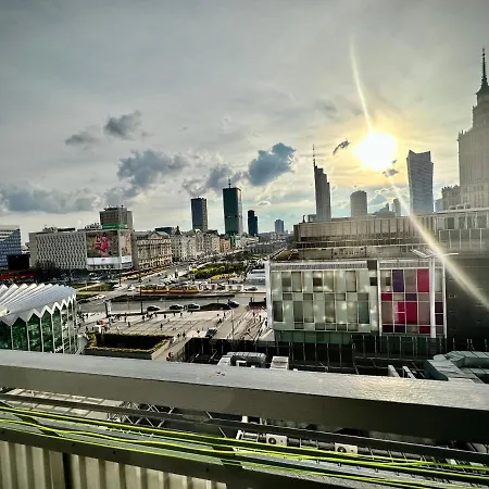 View Metro Wifi 1gb 80'tv Netflix Disney+ Hbo *