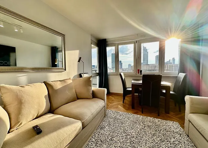 Apartment View Metro Wifi 1gb 80'tv Netflix Disney+ Hbo *