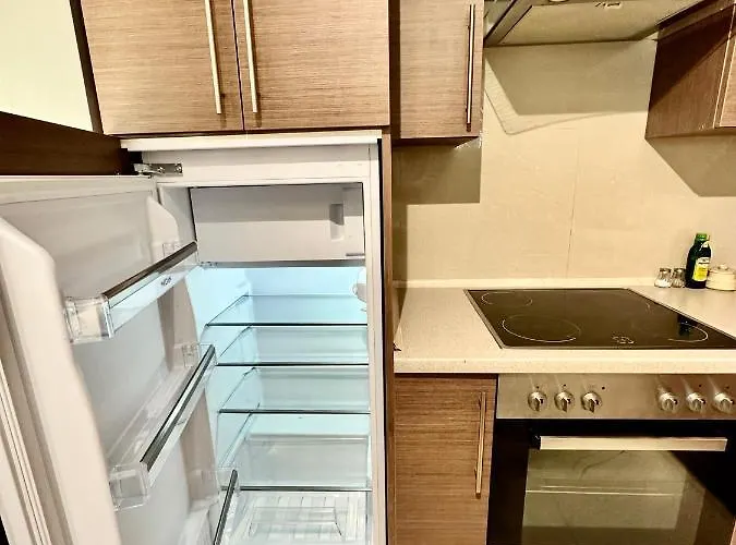 Apartment View Metro Wifi 1gb 80'tv Netflix Disney+ Hbo