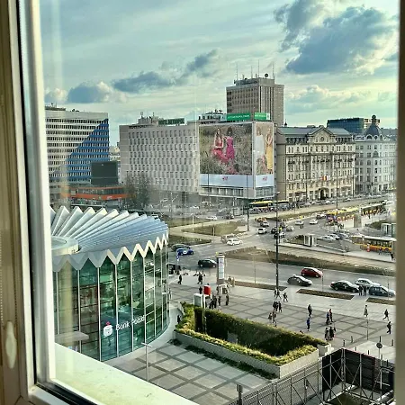 View Metro Wifi 1gb 80'tv Netflix Disney+ Hbo *