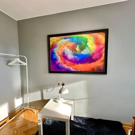 Apartamento View Metro Wifi 1gb 80'tv Netflix Disney+ Hbo *